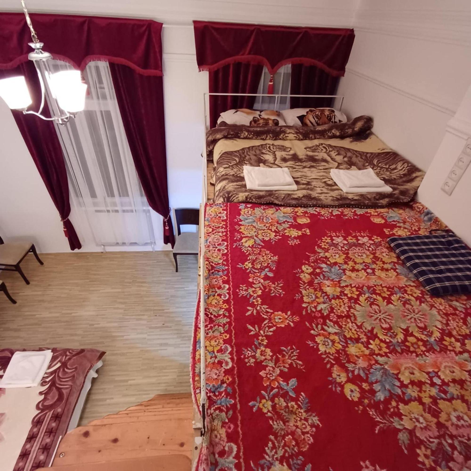 Bis-A Guesthouse Makhinjauri Luaran gambar